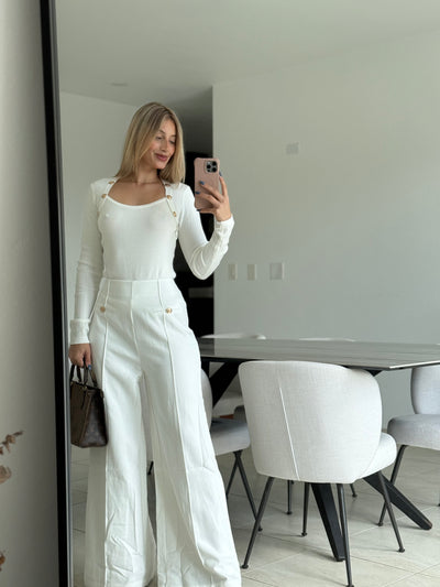White Pant