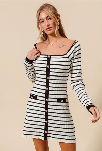 IVORY & BLACK BUTTONED DRESS PREORDER 11/12/24 Aprox