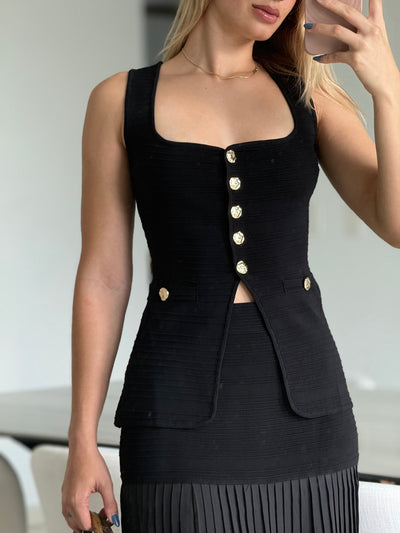 Ribbed Skirt Set                  Premium Collection