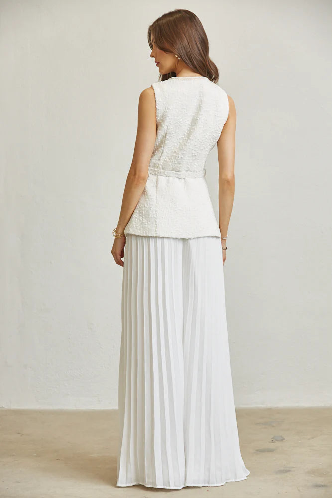 White Top & Pant Set        PREMIUM COLLECTION