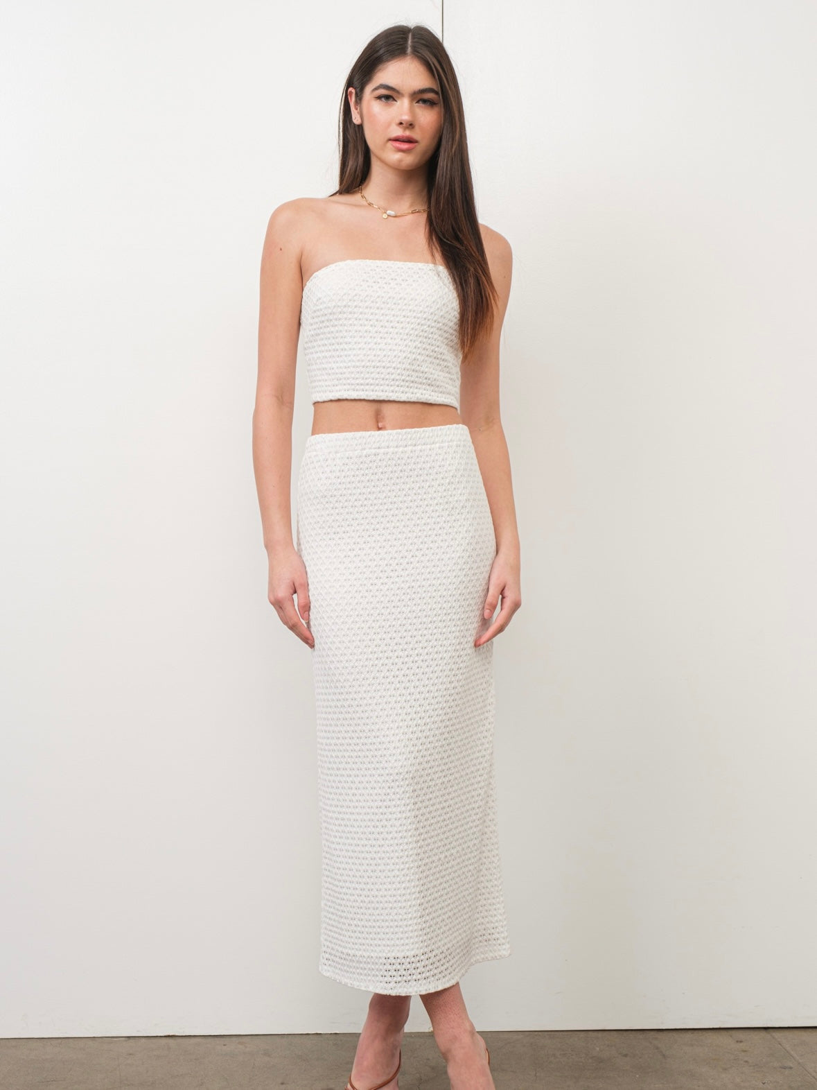 Off White Skirt Set