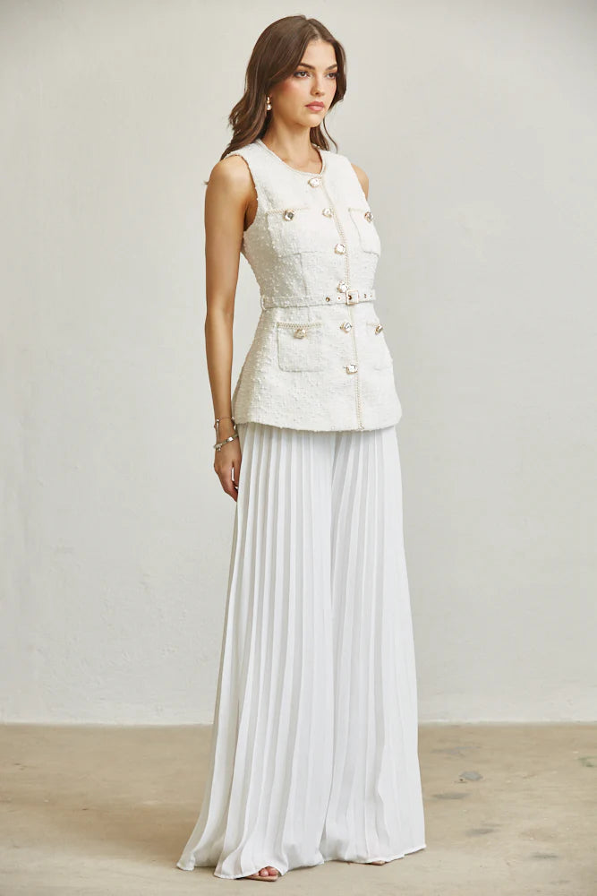 White Top & Pant Set        PREMIUM COLLECTION