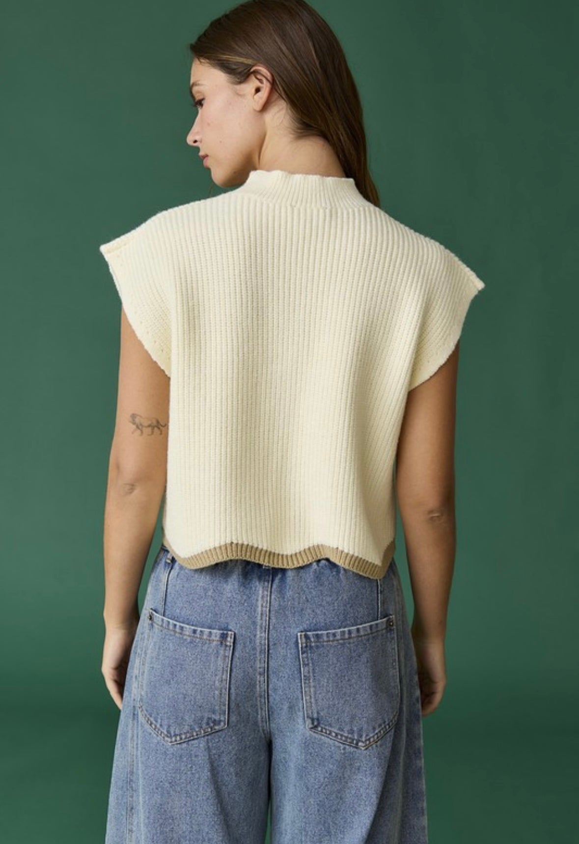 Ivory Knitted Sweater PREORDER 09/28/24 Aprox