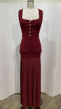 Ribbed Skirt Set                  Premium Collection