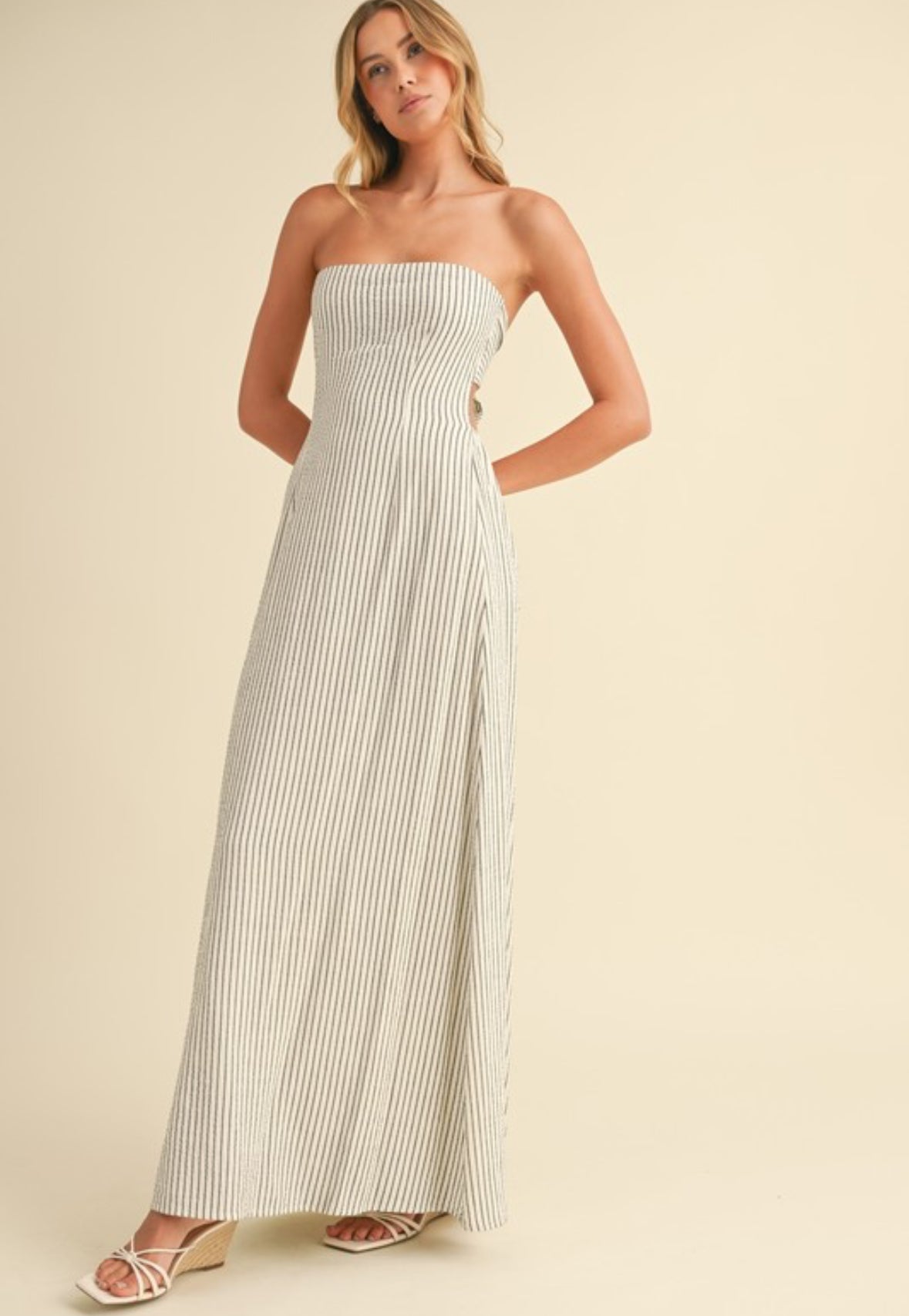 Strapless Maxi Dress PREORDER 03/12/25 Aprox