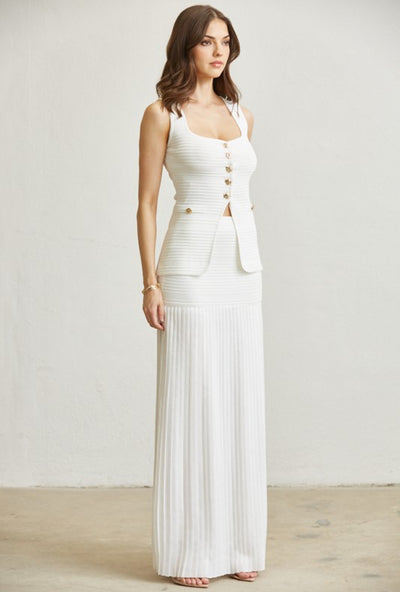 Ribbed Skirt Set                  Premium Collection