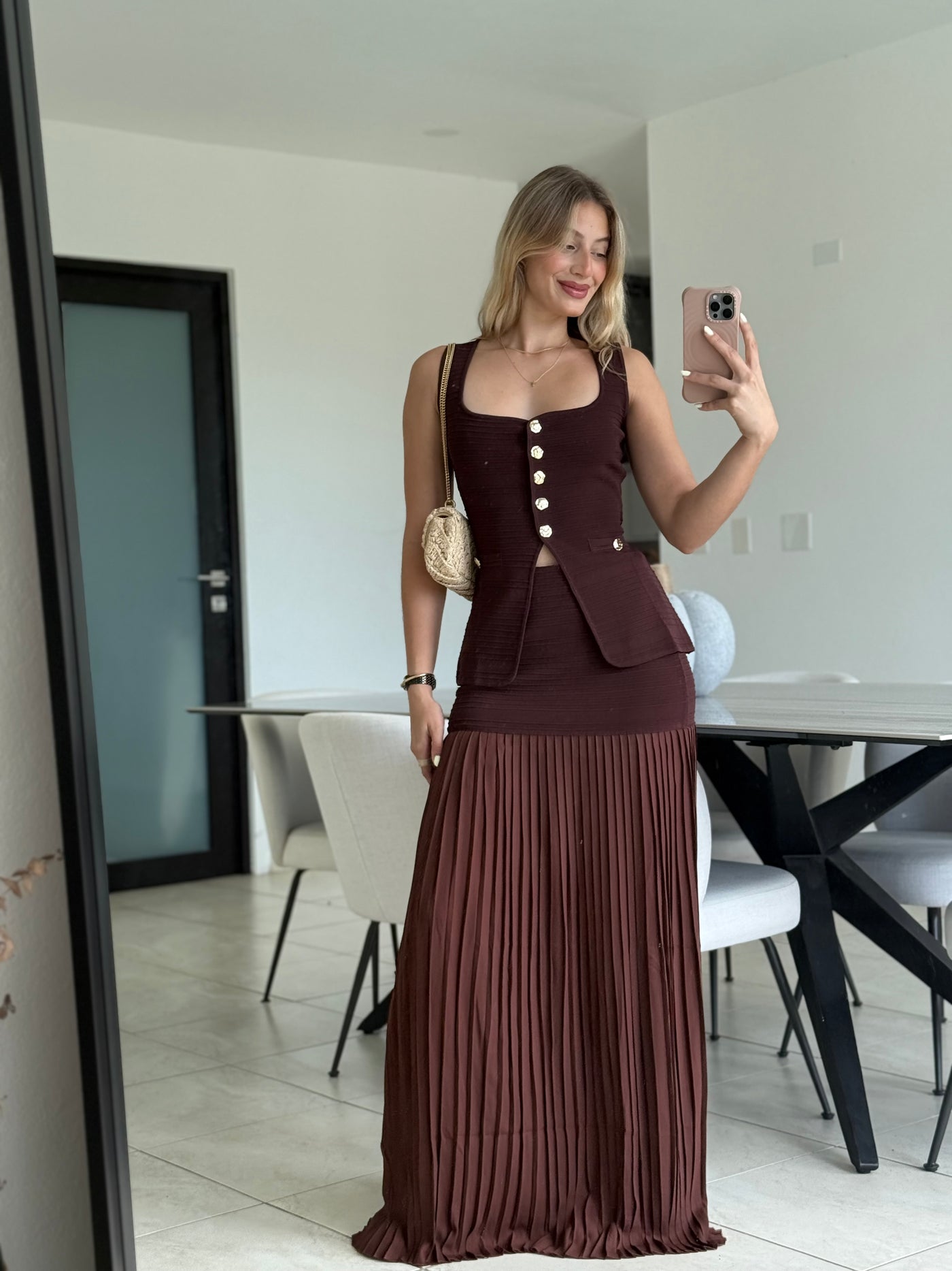 Ribbed Skirt Set                     Premium Collection